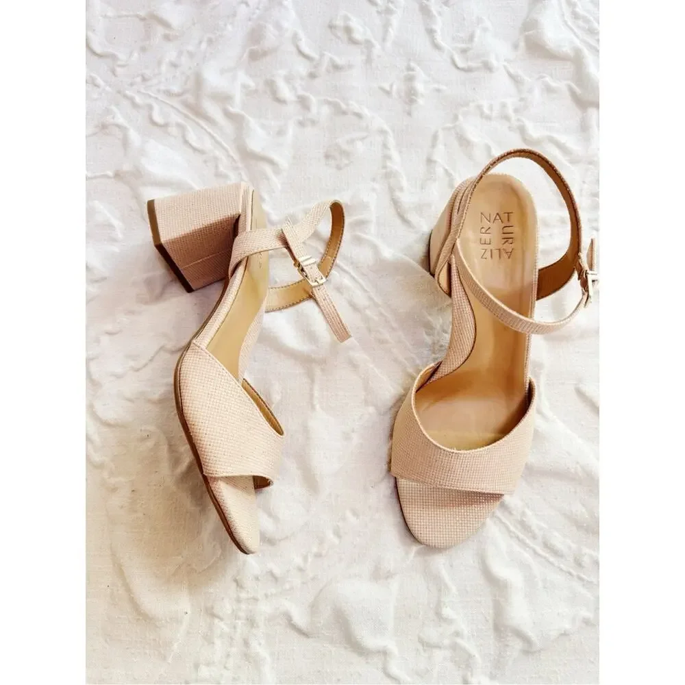 Naturalizer Daisy Sandal Size 10 New